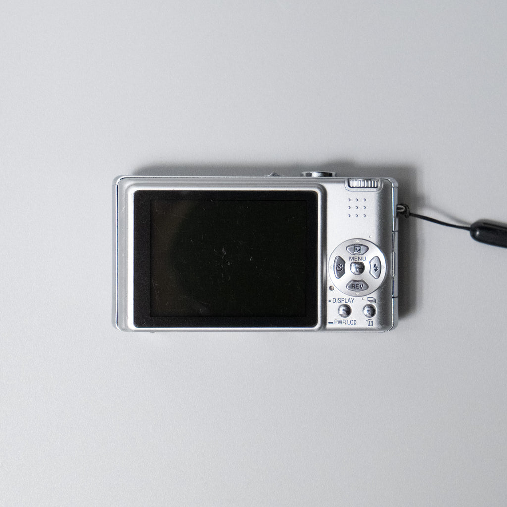 Panasonic Lumix DMC-FX8 Kit