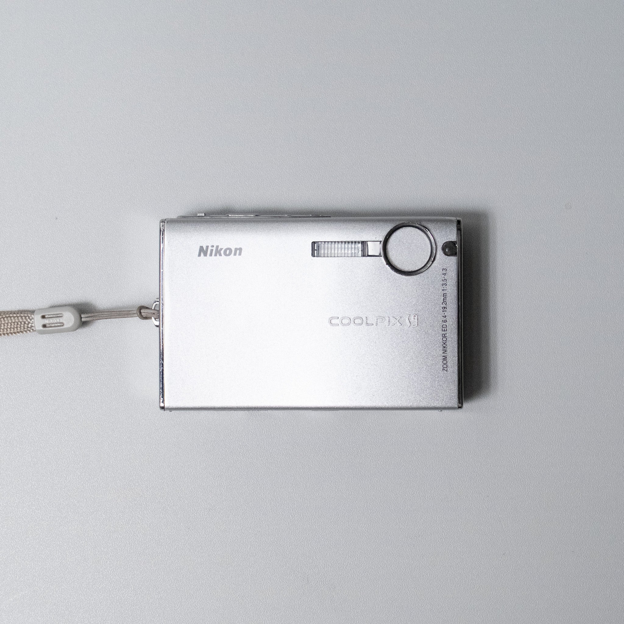 Nikon Coolpix S9 Kit