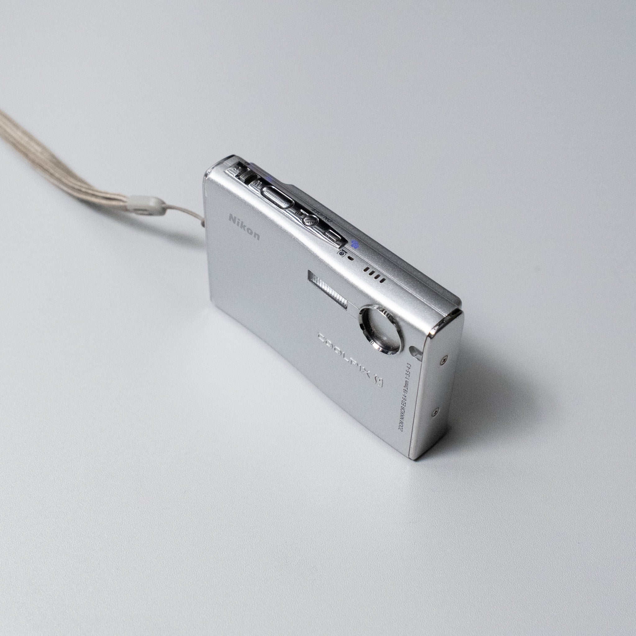 Nikon Coolpix S9 Kit