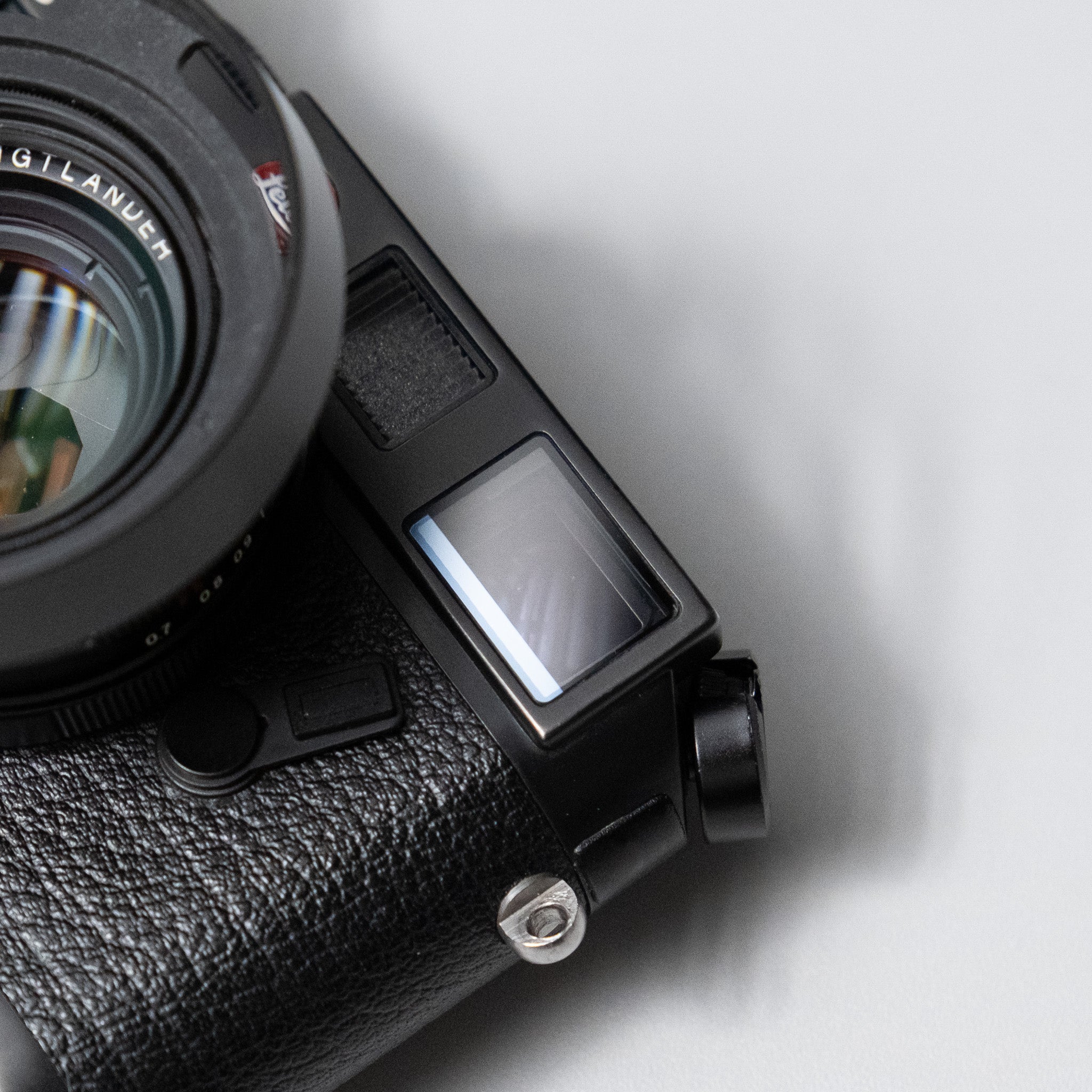 Leica M6 (non-TTL) + Voigtlander 35mm f/1.4