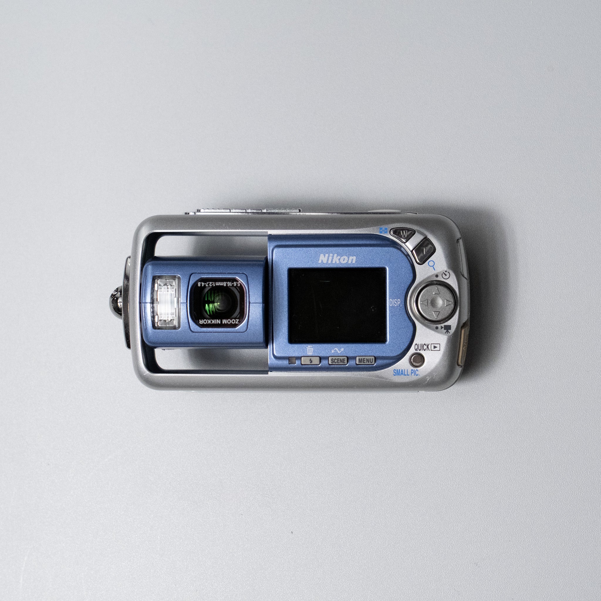 Nikon Coolpix 2500 Digicam Kit