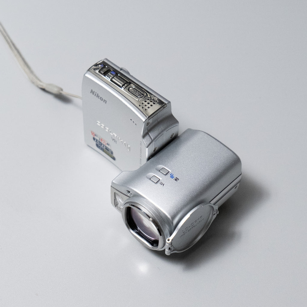 Nikon Coolpix S10 Kit