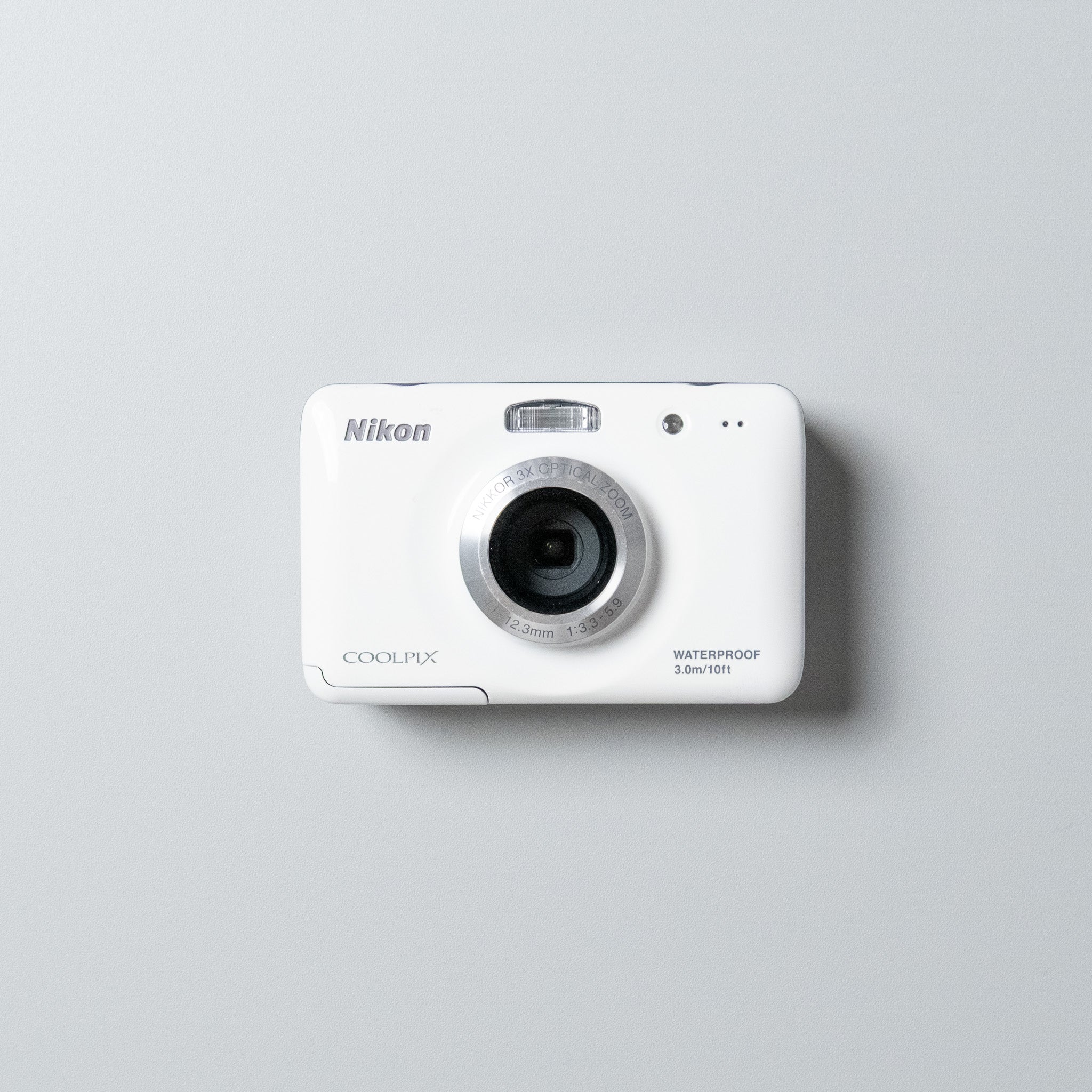 Nikon COOLPIX S30 Digicam Kit