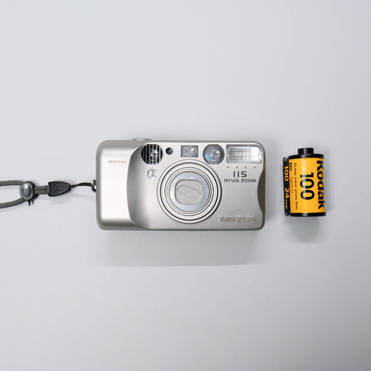 Minolta Riva Zoom 115 35mm Film Kit