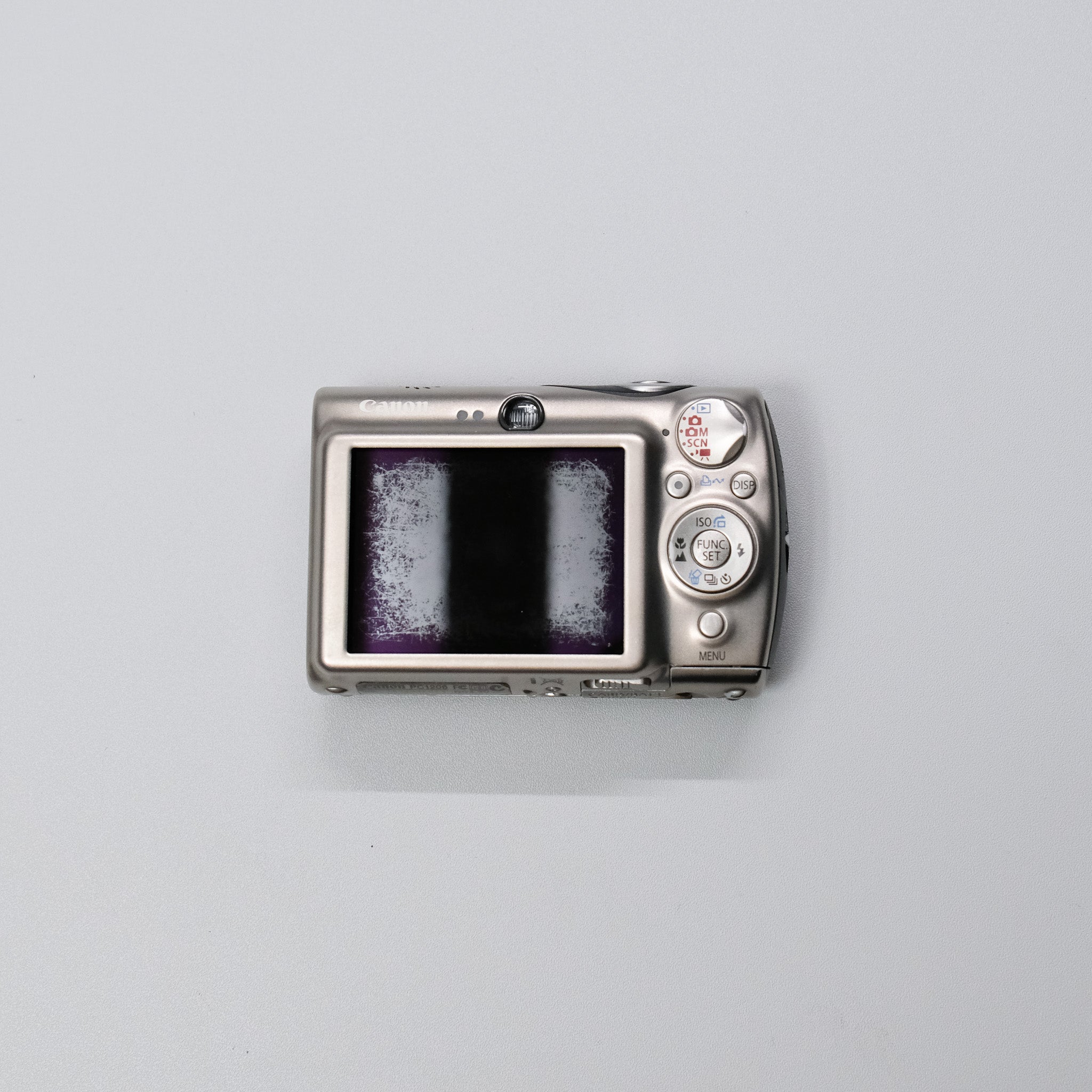 Canon IXUS 900Ti Kit