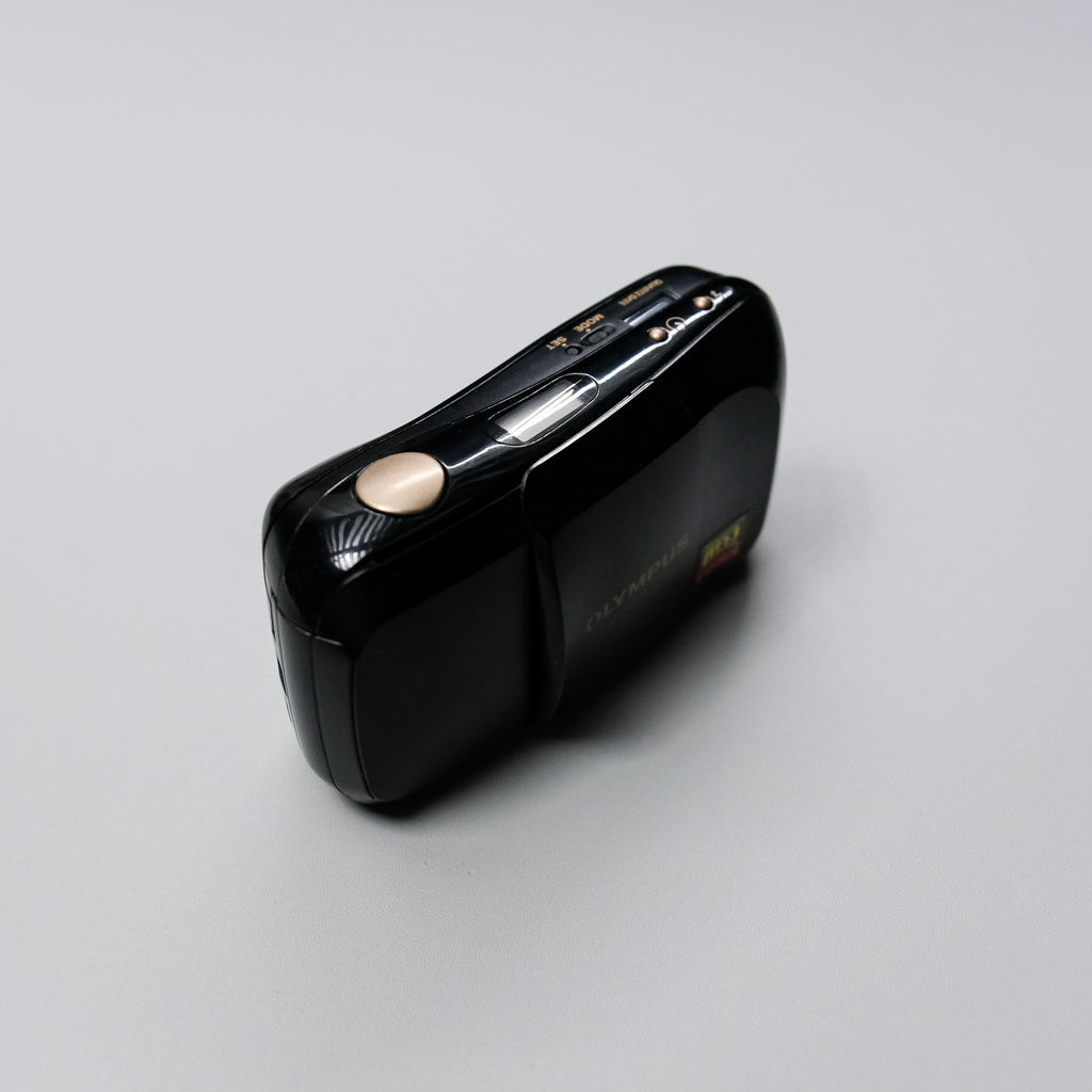 Olympus MJU I Panorama 35mm Film Kit