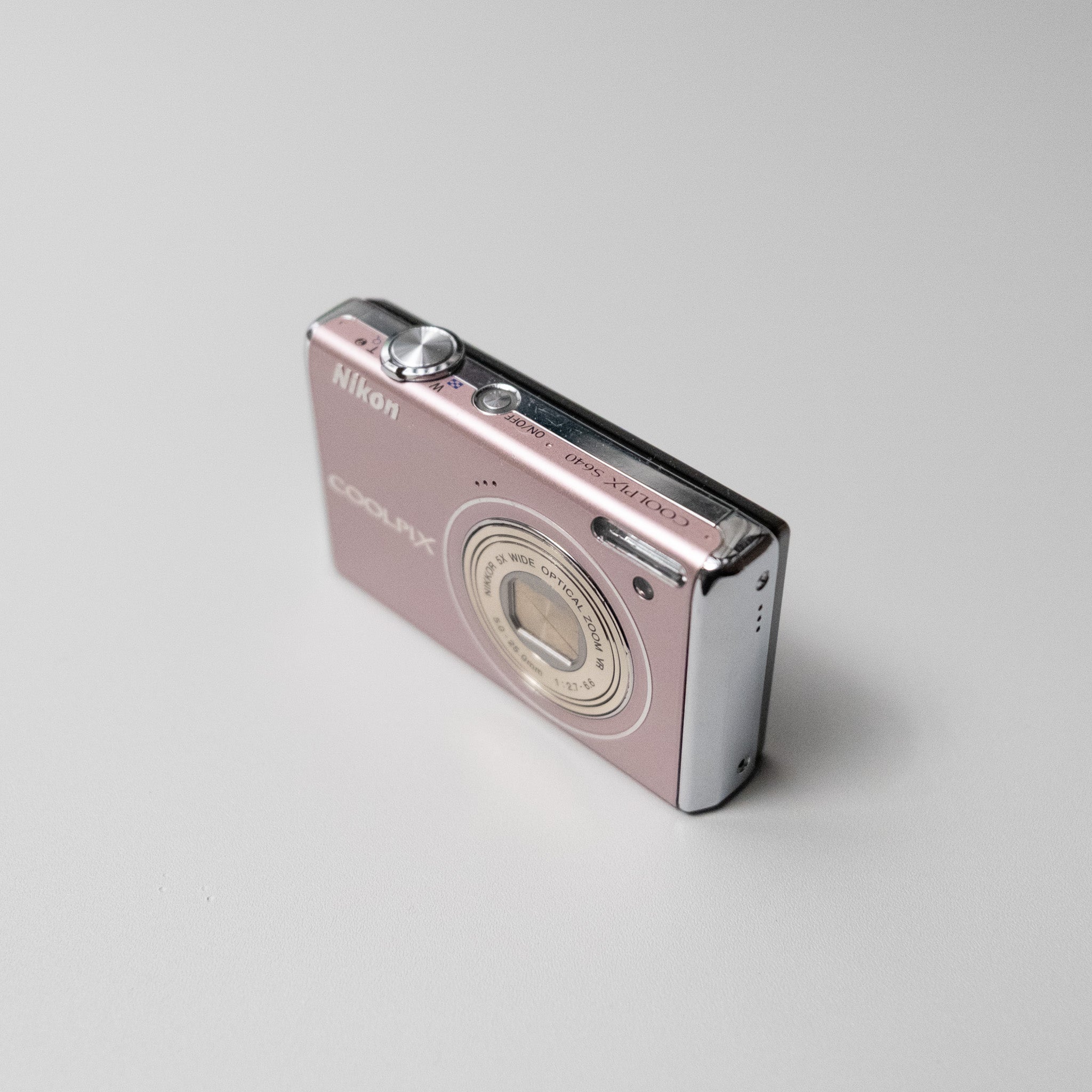 Nikon Coolpix S640 Digicam Kit