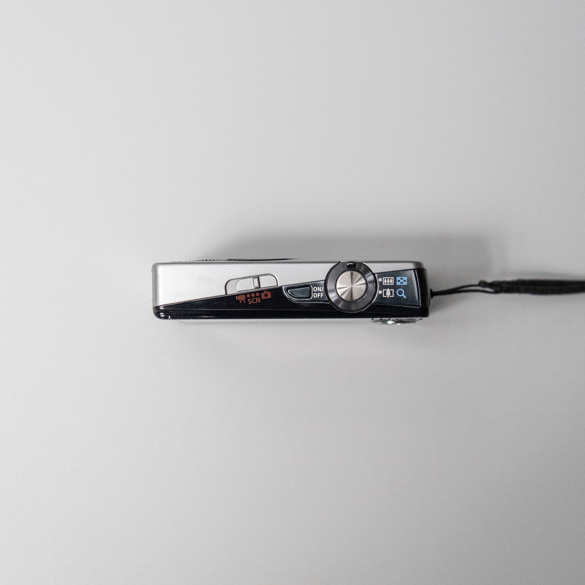 Canon IXUS 75 Digicam Kit