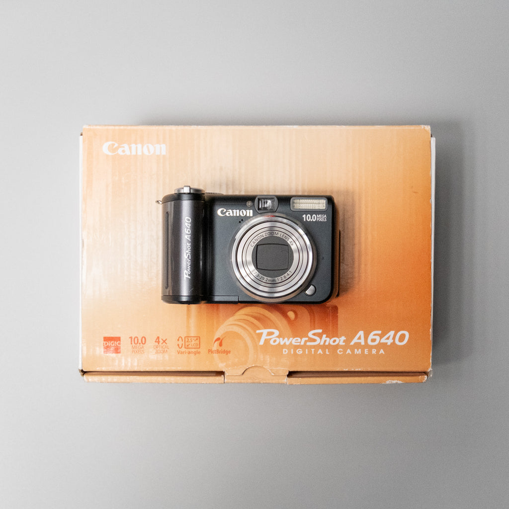 Canon PowerShot A640 Boxed Digicam Kit