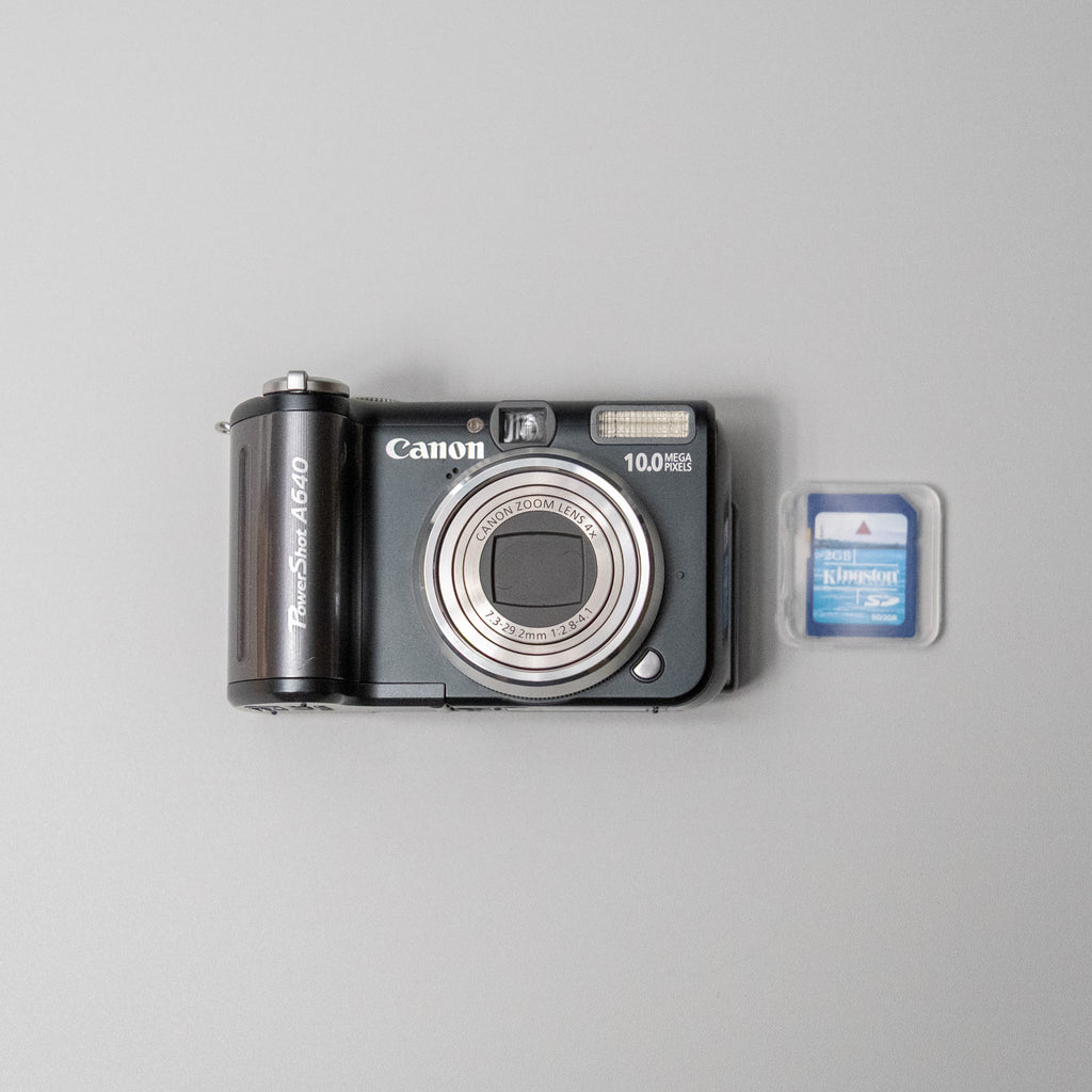 Canon PowerShot A640 Boxed Digicam Kit