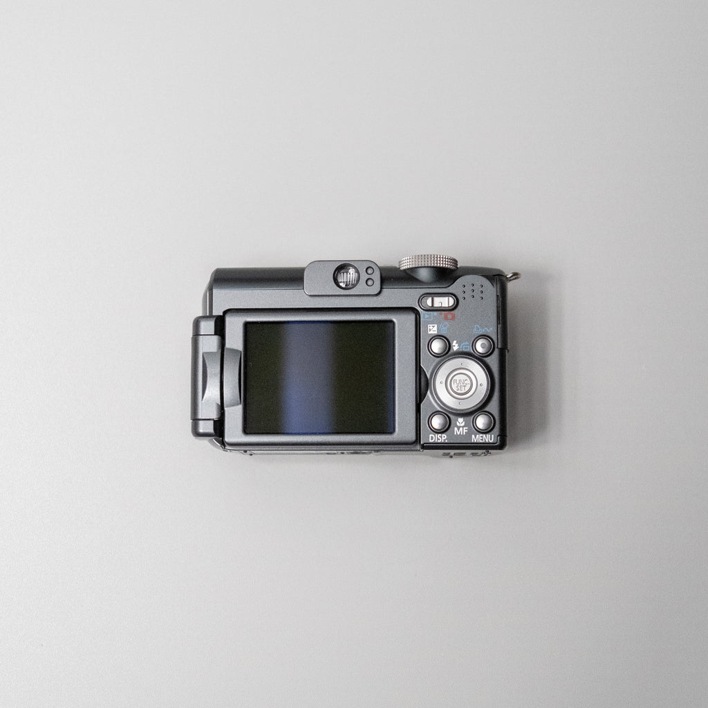 Canon PowerShot A640 Boxed Digicam Kit