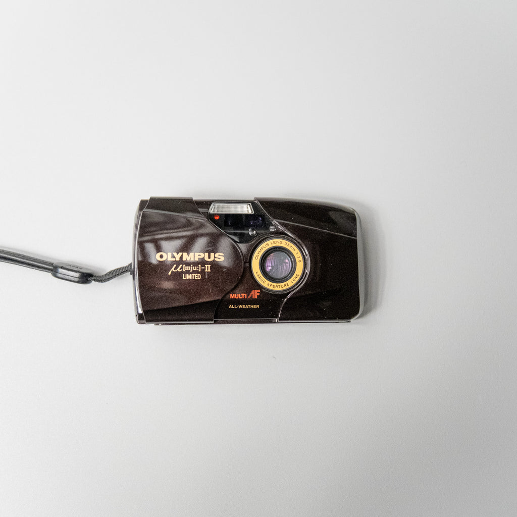 Olympus MJU II LIMITED Kit