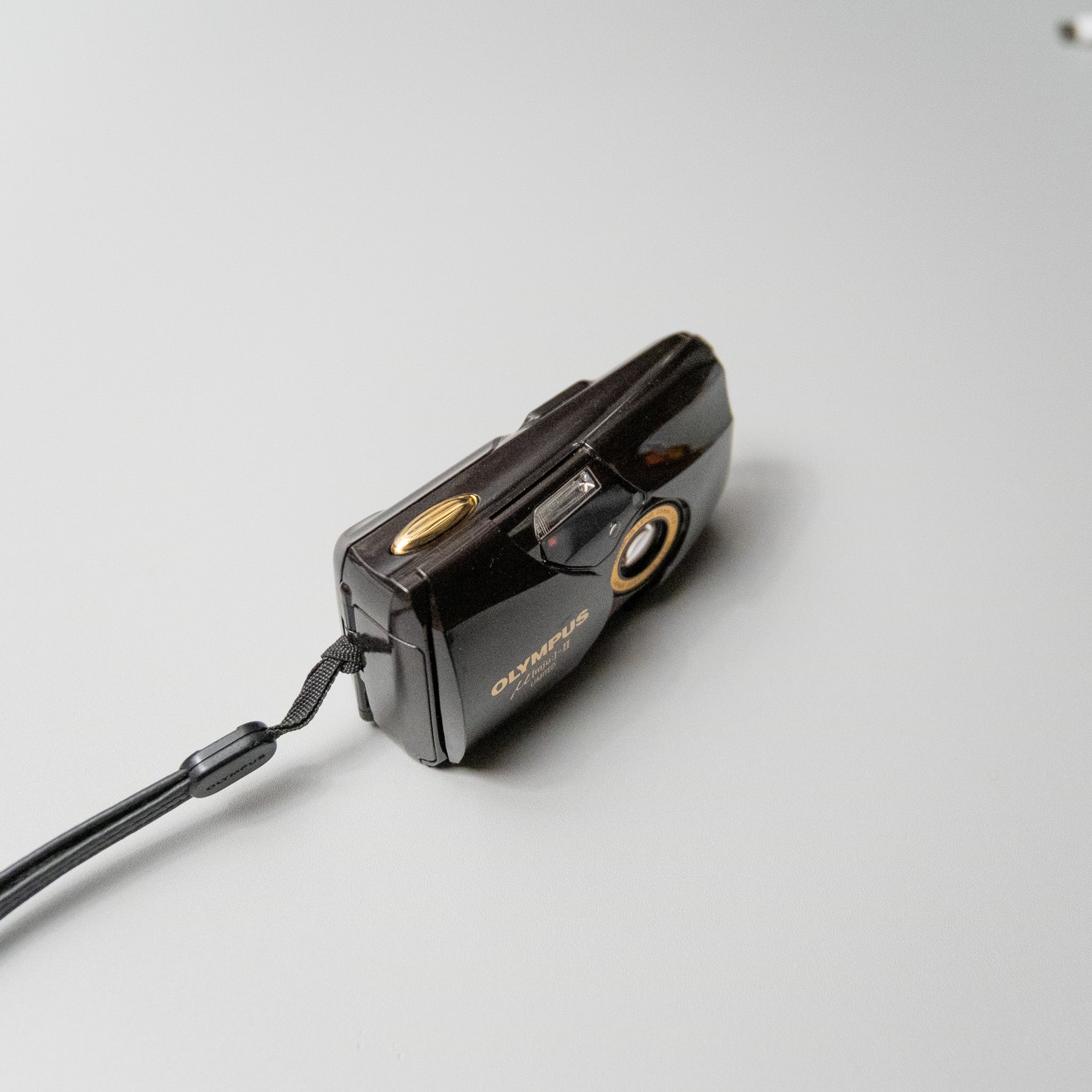 Olympus MJU II LIMITED Kit