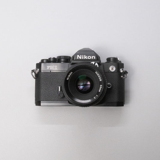 Nikon FM2 + 50mm f/2 Kit