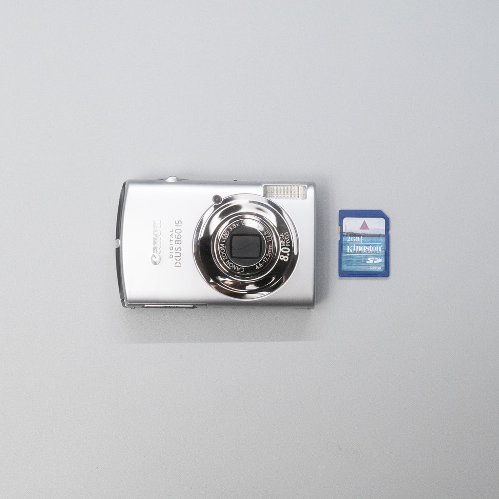 Canon IXY DIGITAL 860 IS Digicam Kit