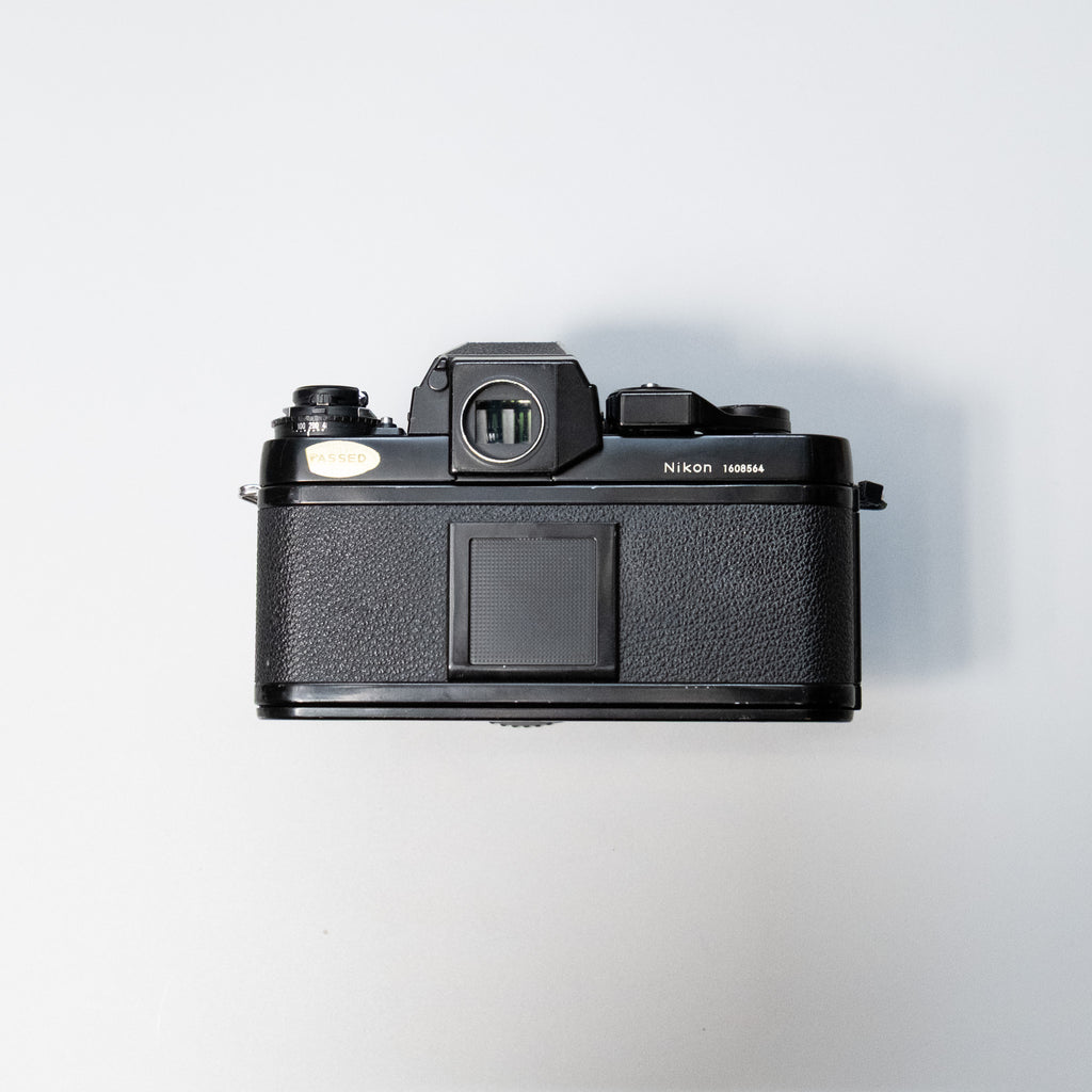 Nikon F3 + 50mm f/1.2 Kit